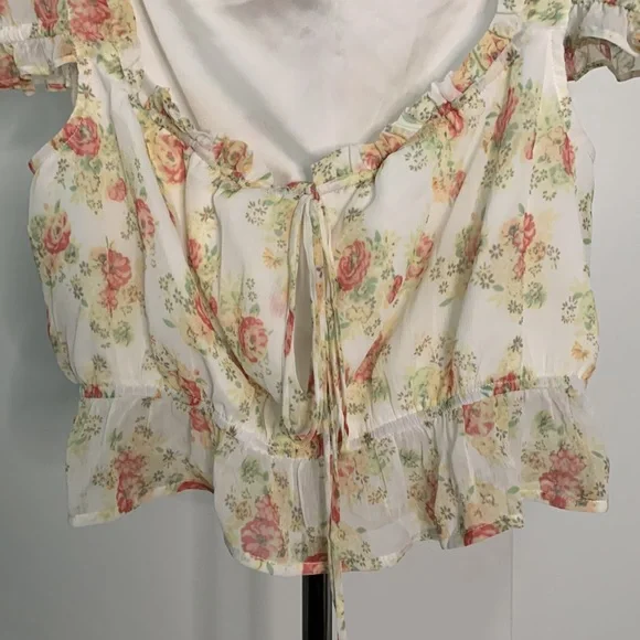 Libby Top MAJORELLE Color: White Prairie Size: M NWOT - Picture 7 of 12